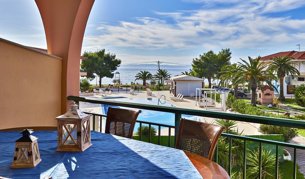 Toroni Blue Sea Hotel Exterior foto