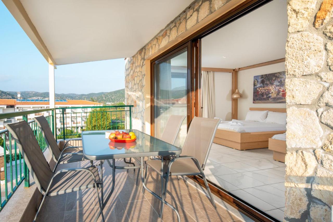Toroni Blue Sea Hotel Exterior foto